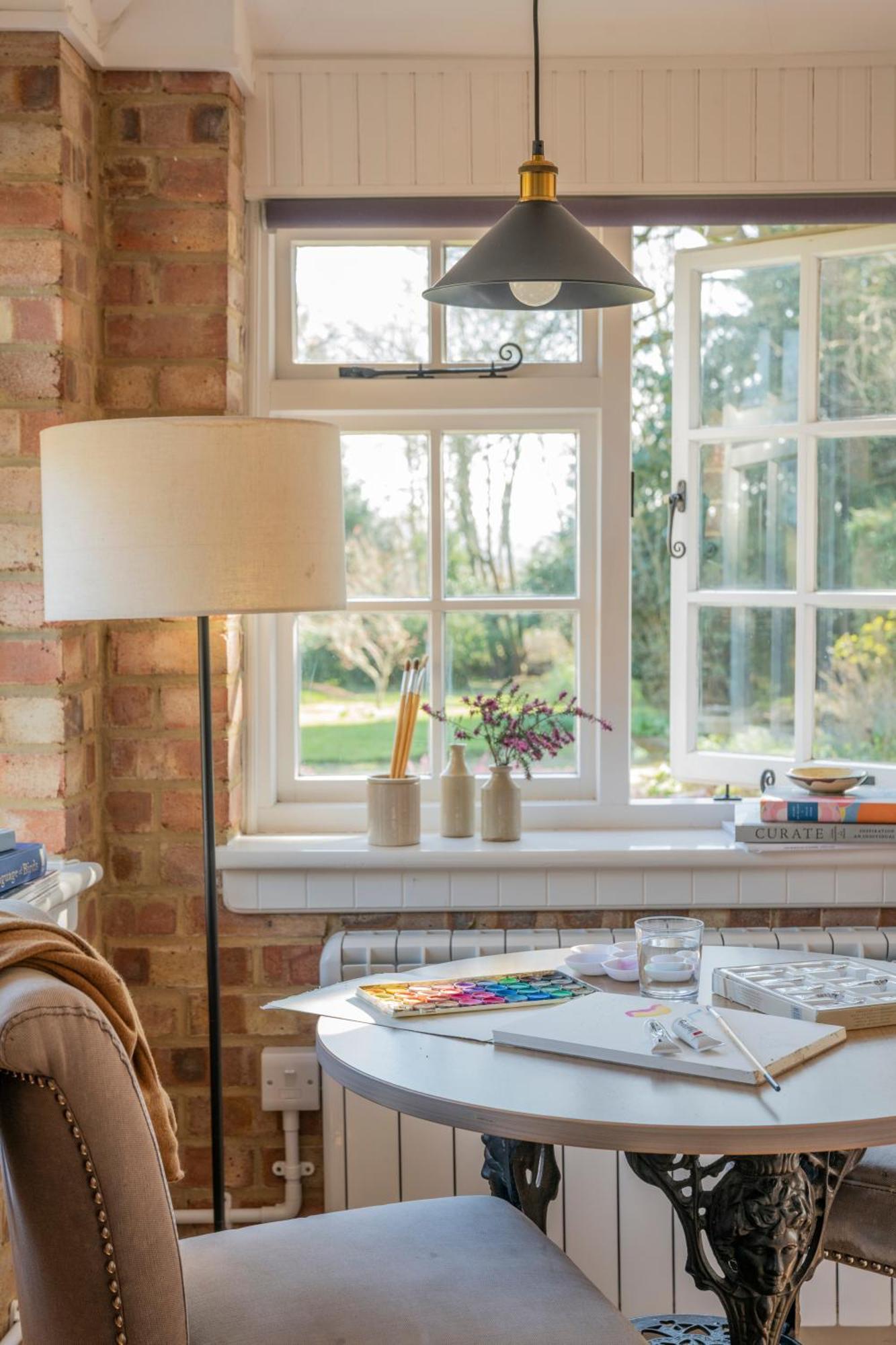 Old Mill Lodge By Huluki Sussex Stays Hurstpierpoint Extérieur photo