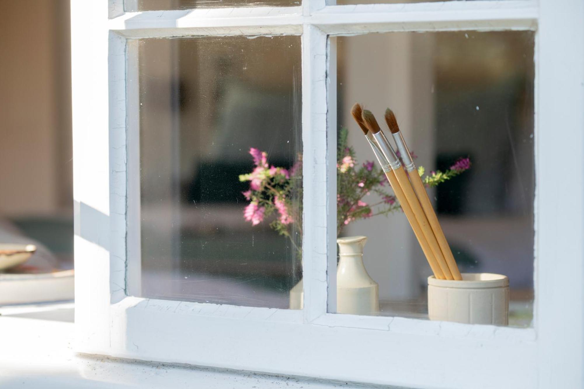 Old Mill Lodge By Huluki Sussex Stays Hurstpierpoint Extérieur photo